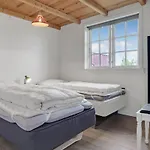 3 Bedroom Cozy In * בוגנזה