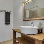 3 Bedroom Cozy In