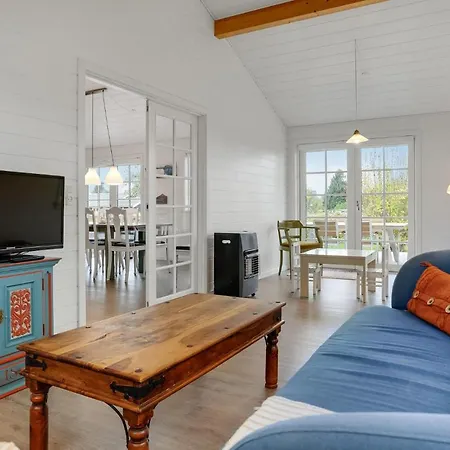 3 Bedroom Cozy In * Bogense